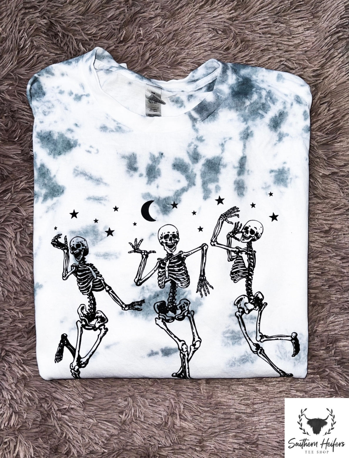 Dancing Skeletons